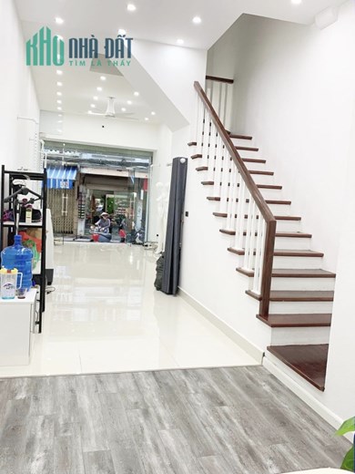 NHÀ SỔ ĐỎ CHÍNH CHỦ - PHỐ TẠ QUANG BỬU  - MỚI ĐẸP - 40M2 - 4TẦNG - 4,1 TỶ.