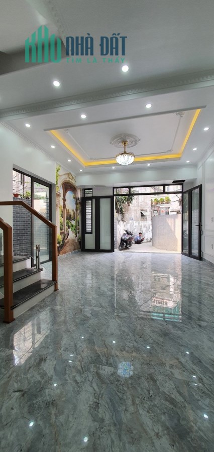 Bán nhà đường Miếu Hai Xã, diện tích 52m hướng Đông Bắc, mới tinh, GIÁ 2.35 tỉ