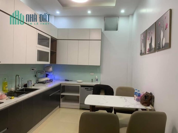 Bán nhà 42m2,  phố Nguyễn Đổng Chi, Nam Từ Liêm, oto5m, 5.49 tỷ, hung8st