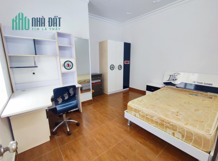 Bán nhà phố Thư Trung, 4 tầng lô góc cực đẹp GIÁ 2.75 tỉ ngõ cực nông