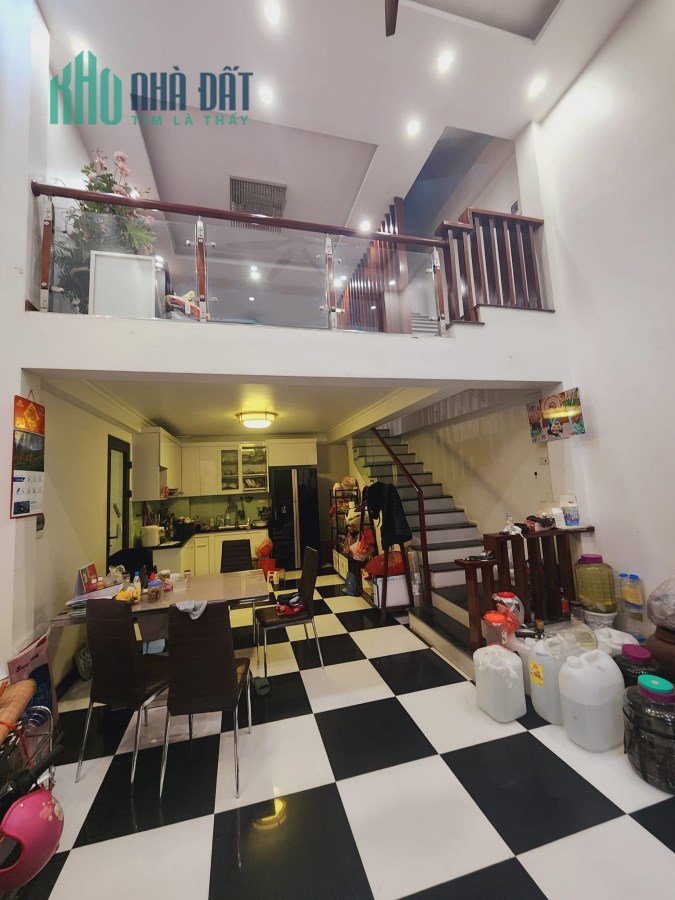 bán nhà  Nguyễn Văn Cừ, 48m x 5 tầng, ngõ ôtô thông Nguyễn Văn Cừ-Ngọc Lâm,