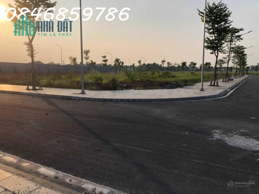 1 LÔ DUY NHẤT,OTO TRÁNH,KD ĐỈNH,102M2,MT 8M,PHỔ YÊN,GIÁ 1,6 TỶ-0846859786