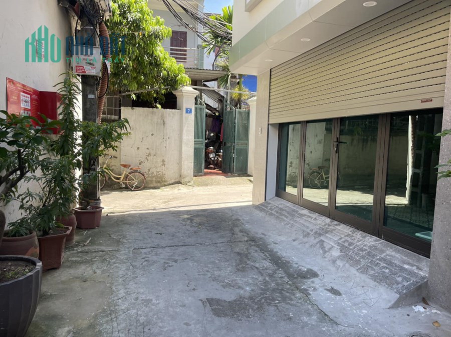 Bán nhà mới đẹp Ngọc Trì - Long Biên ô tô vào nhà 40m2 5 tầng giá 5.5 tỷ