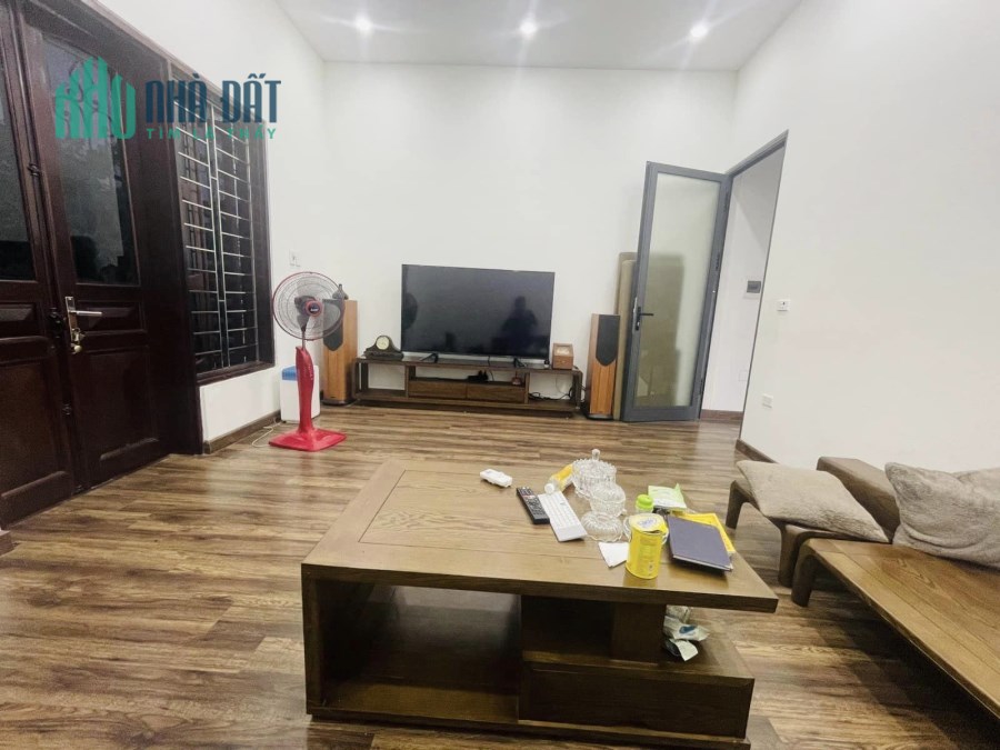 Bán Nhà Phân Lô Phố Trần Quốc Hoàn, Cầu Giấy. Vỉa Hè, Oto Đỗ Tránh. Nhà Đẹp, Ở Ngay. Hạ Chào Bán