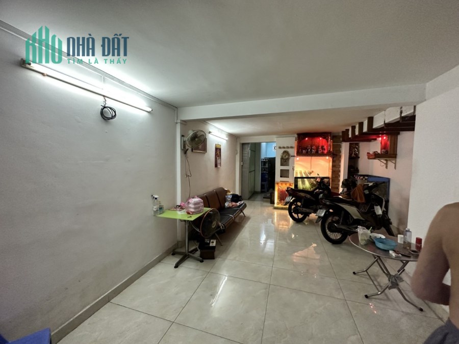 Chủ gửi bán nhà 3 tầng BTCT HXH Minh Phụng Quận 11 47m2 3PN chỉ 9 tỷ