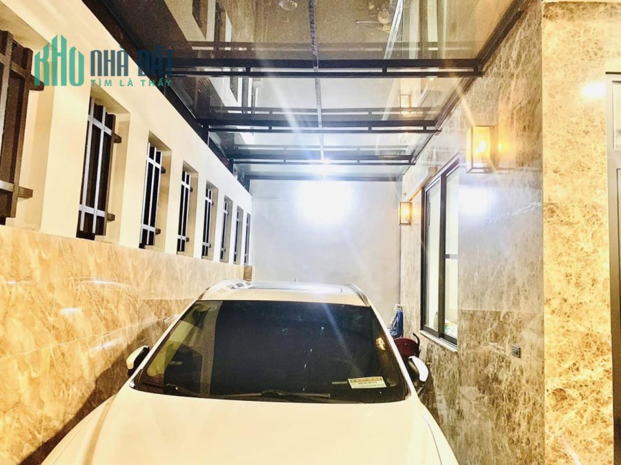 Bán Nhà Riêng Hàng Xóm Khu 7.2ha, Phường Vĩnh Phúc, Quận Ba Đình. Diện tích 95m2 x 6 Tầng Thang