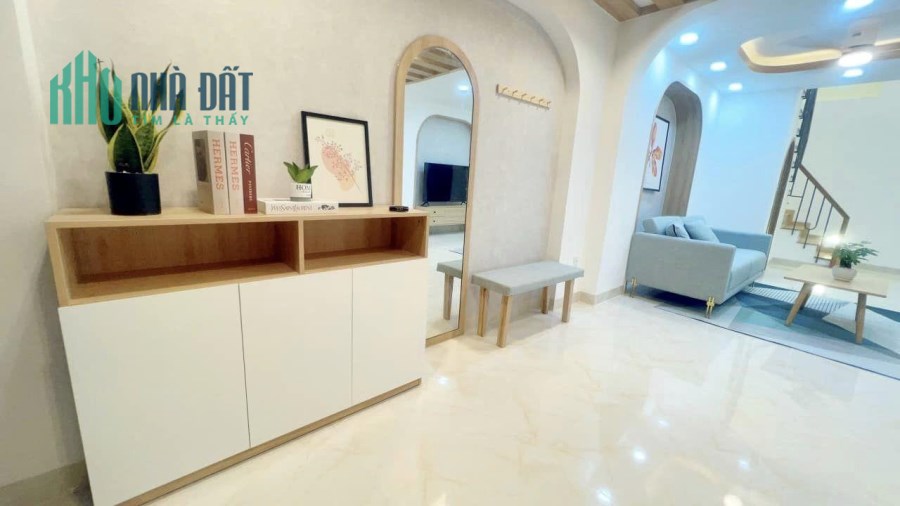 Bán gấp nhà Nơ Trang Long, Bình Thạnh, 40m2, 3 tầng, chỉ 5 tỷ