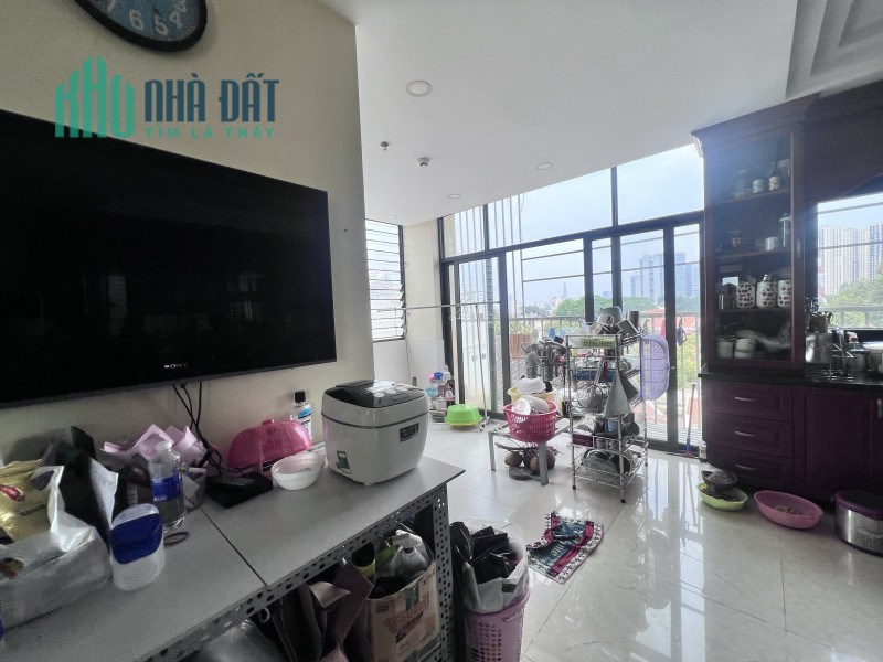 Bán nhà mặt tiền đường Hoàng Dư Khương, Phường 10, quận 10, Tòa Nhà Văn Phòng, 8x16x 7 Tầng. Giá 66