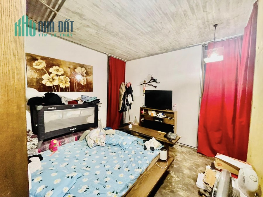 Bán căn nhà 102m2 phố Nguyễn Văn Cừ, Long Biên Gara Ô tô Thang máy XỊN Kinh doanh đa dạng 13.4 Tỷ