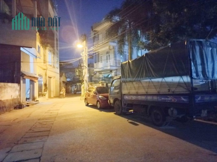 Bán nhà Đại Cát Liên Mạc,lô góc,gần ô tô tránh,nhà hai mặt tiền,ngõ rộng 2m,75m2, 2 tầng,mt:4,7m