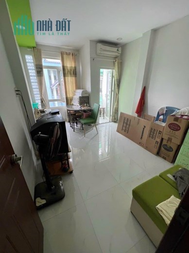 LÒ SIÊU P8 Q11 - HẺM XE HƠI - 30M2 - 3 TẦNG BTCT - VUÔNG NHƯ A4 - AN NINH - CHỈ NHỈNH 5 TỶ