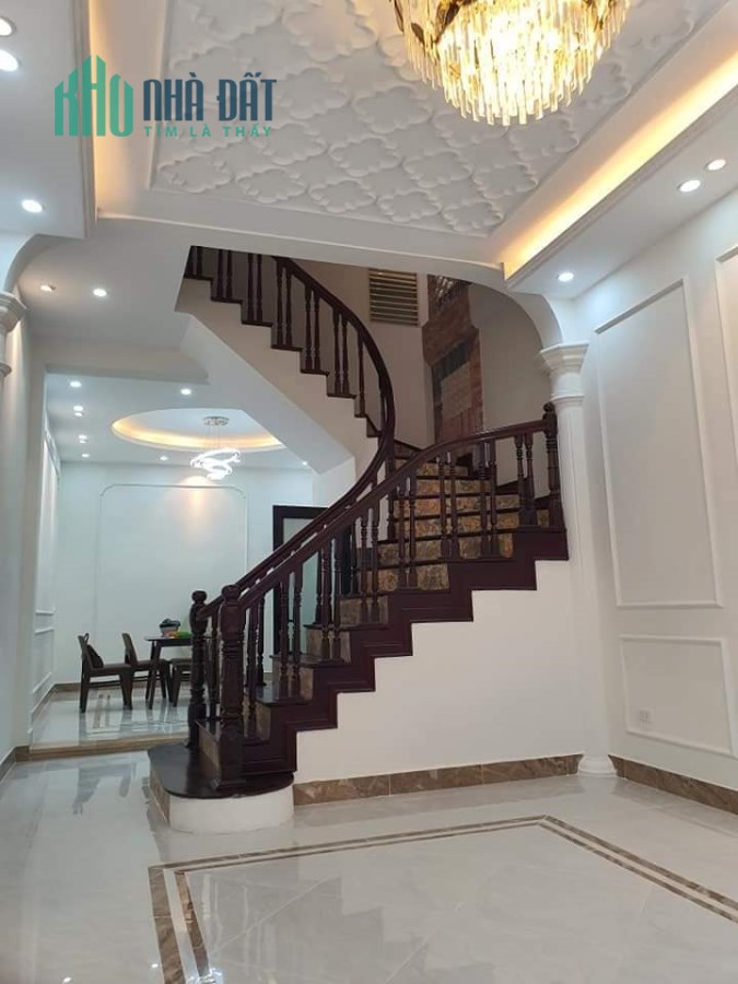 Bán nhà Võ Thị Sáu, Hai Bà Trưng 60m*5 Tầng View Hồ giá 13.8 Tỷ