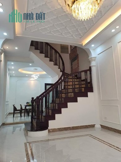 Bán nhà Võ Thị Sáu, Hai Bà Trưng 60m*5 Tầng View Hồ giá 13.8 Tỷ