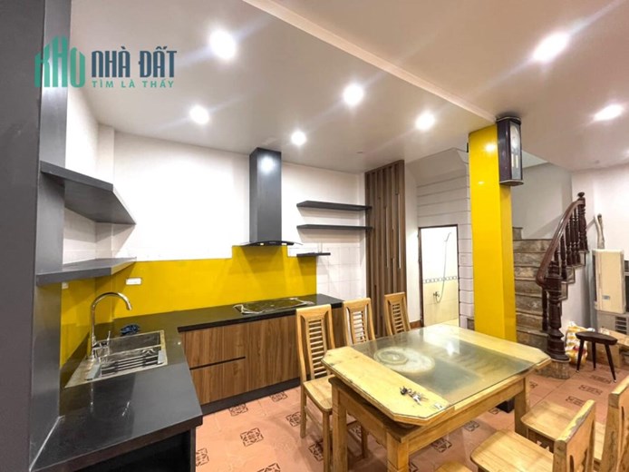 Bán nhà thanh đàm - Hoàng mai 40m2 * 4 Tầng giá 2.8 Tỷ
