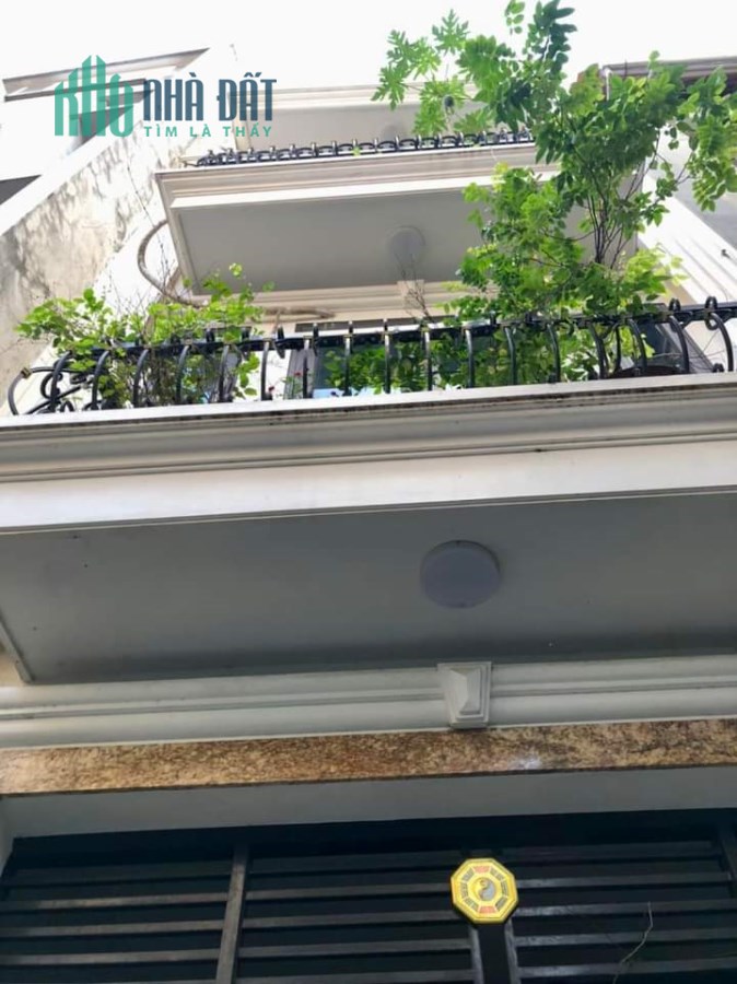 Bán nhà Cổ Nhuế 56.2m2, 2 mặt đường ô tô tránh, KD, 4 tầng 4.5tỷ