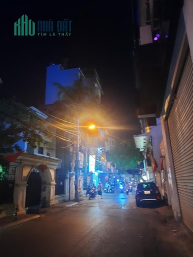 NHÀ ĐẸP TRUNG KÍNH,TRUNG TÂM QUẬN CẦU 4 tỷ