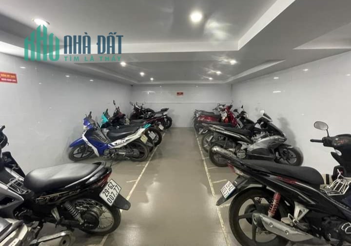 CCMN ĐH Công Nghiệp 115m2- 8 tầng TM, ô tô, D.thu 1.2tỷ/năm 11.7tỷ