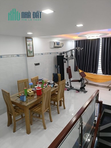 NHÀ ĐẸP - GIÁ TỐT - Chính Chủ Cần Bán 2 Căn Nhà Liền Kề Vị Trí  Tại Quận 6, TP HCM