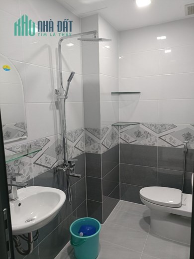 NHÀ ĐẸP - GIÁ TỐT - Chính Chủ Cần Bán 2 Căn Nhà Liền Kề Vị Trí  Tại Quận 6, TP HCM