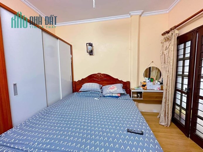 CẦN GẤP: BÁN ĐẤT THẠCH BÀN - NGỌC TRÌ - LONG BIÊN GẦN CHỢ GẦN Ô TÔ 2,9 TỶ