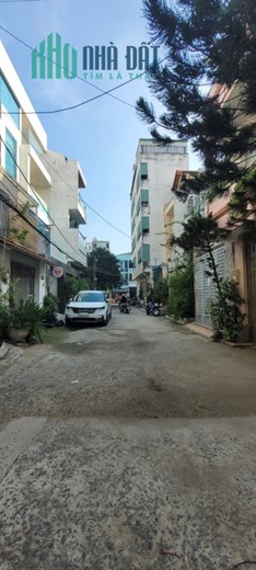 Bán nhà hẻm 6 mét Bùi Đình Túy. Nhà mới xây 3 tầng BTCT, ô tô ngủ trong nhà