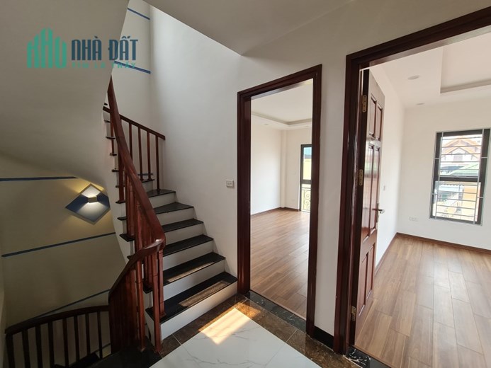 BÁN NHÀ MẬU LƯƠNG KINH DOANH NHỎ - LÔ GÓC - NGÕ BA GÁC TRÁNH - VIEW SÁNG, 40M2, 5T, 4,35 TỶ HÀ ĐÔNG