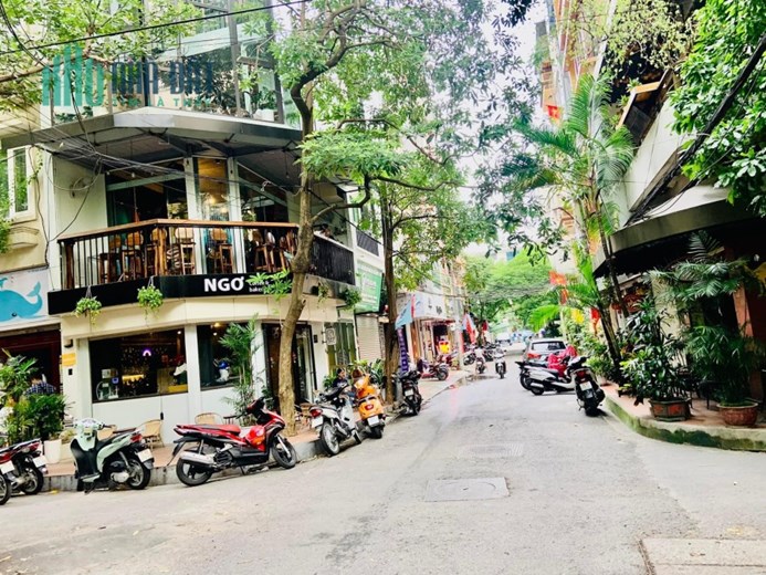 BÁN NHANH CĂN VIP ĐỐNG ĐA -LÔ GÓC -DÂN TRÍ CỰC CAO - FULL NỘI THẤT- 140M2- GIÁ CHỈ 3.65 TỶ