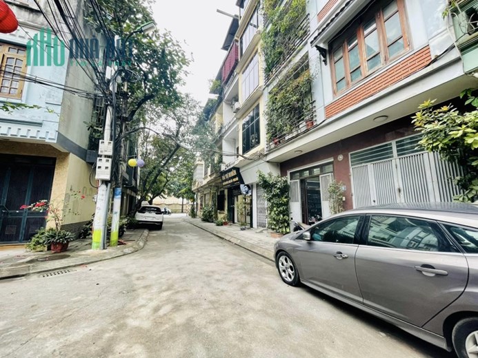 BÁN NHÀ THANH XUÂN PHỐ LÊ TRỌNG TẤN, 50M, 5T, MT 4M, 2 MẶT NGÕ OTÔ TRÁNH KD ĐỈNH, 12 TỶ, 0937651883.