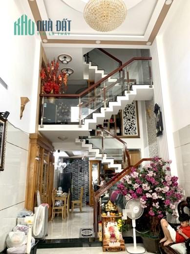 Bán nhà Gò Vấp, HXH, Thống Nhất, Phường 11, 56m2, 4 Tầng, Giá chào 7 tỷ 5