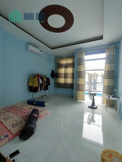 Nhà Kề Chợ Hạnh Thông Tây DT 4x10=40m2, CHỈ 3 tỷ1 Thương Lượng