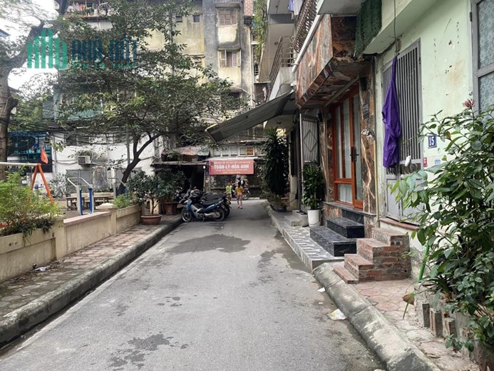 BÁN NHÀ ĐỐNG ĐA, PHỐ HUỲNH THÚC KHÁNG 60M, 4T, MT 5M, PHÂN LÔ, OTO, KD, 12 TỶ, 0937651883.