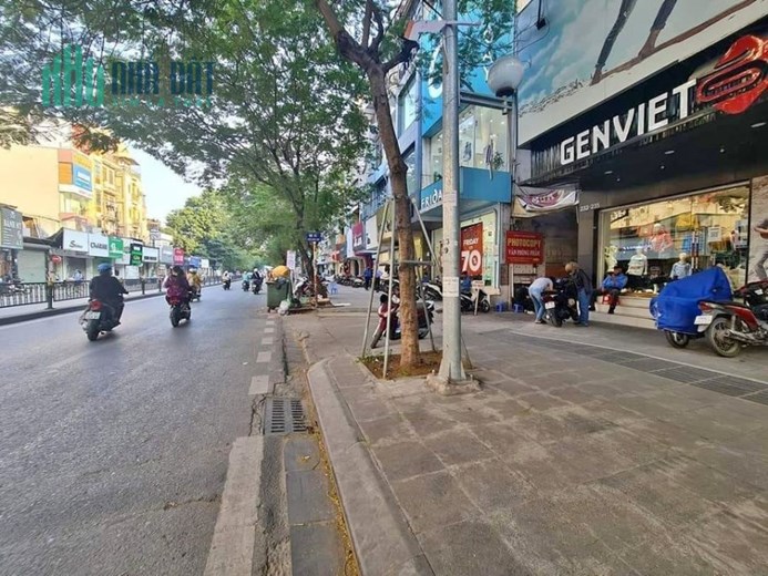 SIÊU PHẨM MẶT PHỐ CHÙA BỘC BAO RẺ NHẤT PHỐ 120M2, 5T, VỈA HÈ, KINH DOANH KHỦNG, 47.8 TỶ