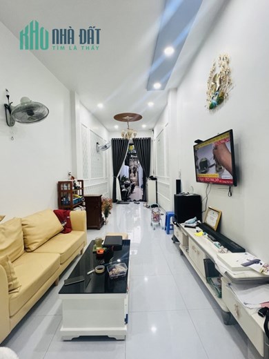 Gấp Gấp Gấp Chủ Ngộp Bank, Giảm Sập sàn 1tỷ4 Chỉ còn 6Tỷ9- 94m2- Khu Vip Hoàng Hoa Thám- Bình Thạnh.
