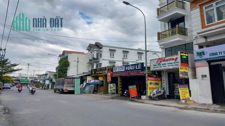 Bán nhà mặt tiền An Phú Đông 9 P.An Phú Đông QUẬN 12, ngan lớn 8m, Đường 12m, giá chỉ 15 tỷ