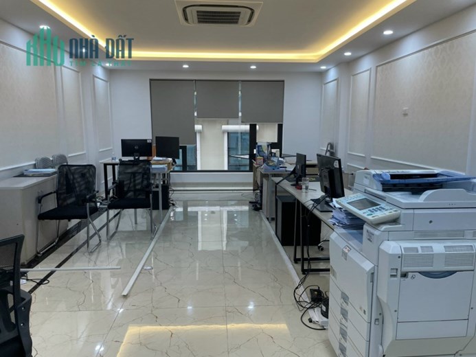 68MX7T ĐỖ QUANG NGUYỄN THỊ ĐỊNH OTO TRÁNH KINH DOANH