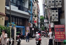 Gia đình cần bán nhà mặt ngõ 171 Nguyễn Ngọc Vũ dt 60m2 x 4 t mt 4,6 m giá 12 tỷ