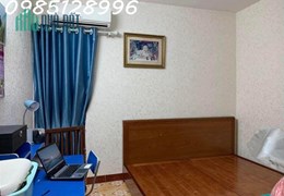 Chính chủ cần bán nhà tập thể tầng 5 số 111 Láng Hạ