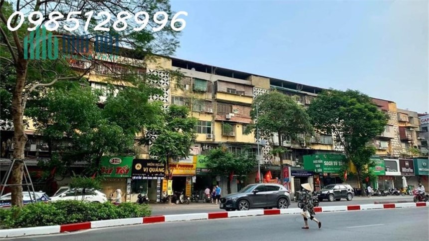 Chính chủ cần bán nhà tập thể tầng 5 số 111 Láng Hạ