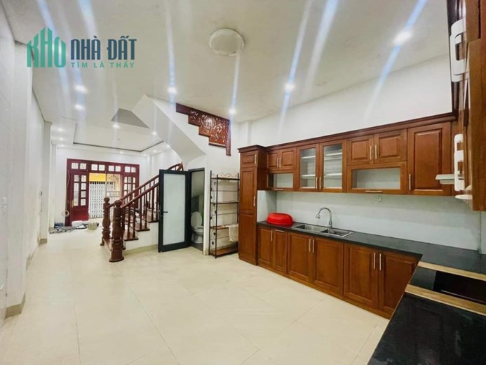 Bán Nhà #YÊN_HÒA Cạnh MP ô tô Tránh 15m (3 nhà). Mới Xây MT Cực Rộng. Rẻ Bất Ngờ. 0983562893