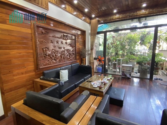 Biệt thự siêu đảng cấp trên nam hồng.full thiết kế bên trong, 83m*4 tầng giá bán rộng 5 tỷ