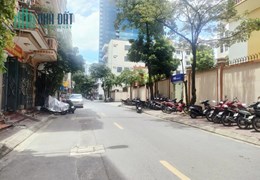 Bán Nhà Phố Hoàng Sâm Cầu Giấy Kinh Doanh Điỉnh Xe Dùng Đỗ Hai Bên