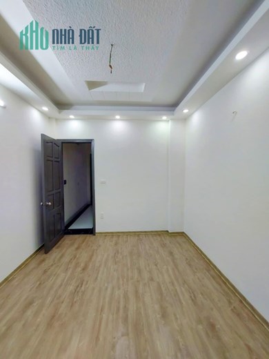 CỰC PHẨM LÔ GÓC 3 Thoáng Phố Minh Khai