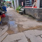 Nhà Hẻm ôtô Quận 7, Căn góc 2 mặt tiền hẻm thoáng mát, tiện xây mới hoặc đầu tư giữ tiền
