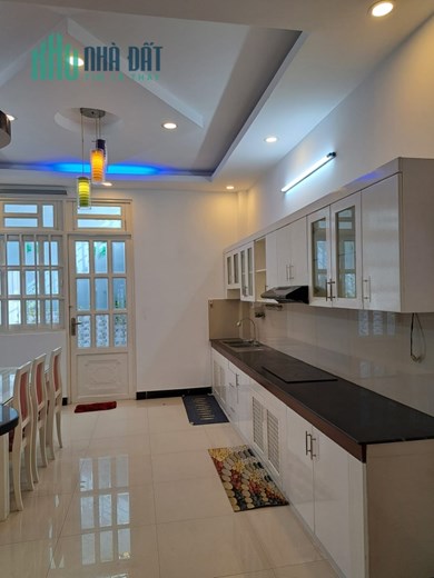 Nhà 3 tầng gần chợ phú xuân giáp quận 7- ngay Thị trấn Nhà Bè