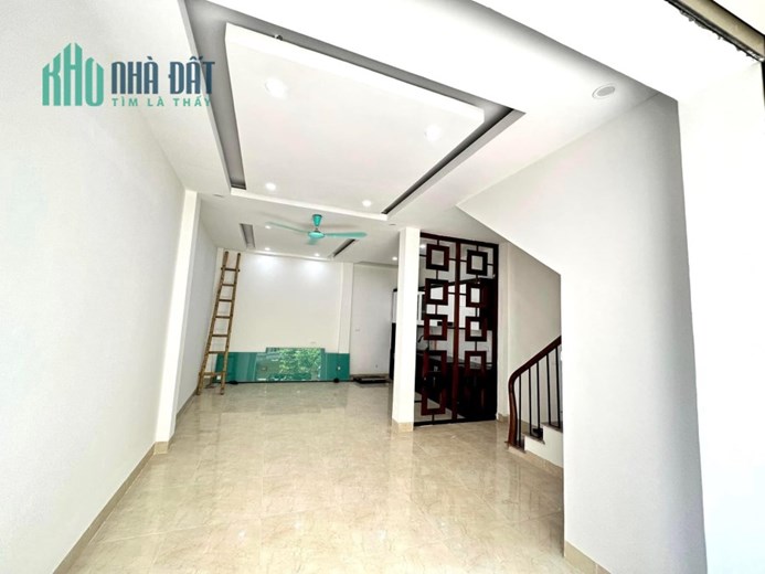 NHÀ ĐẸP Ở NGAY - XUÂN LA - NGÕ RỘNG GẦN PHỐ - HỒ TÂY LỘNG GIÓ - GARA Ô TÔ - 36m x 5 TẦNG - MT 5m