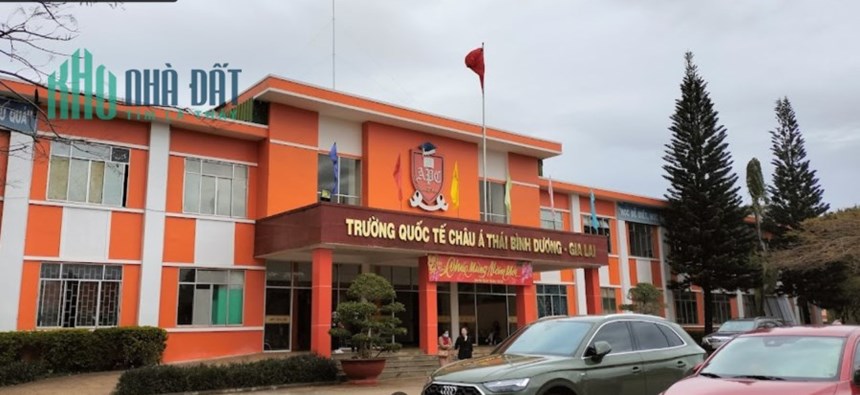 Tôi cần bán nhà biệt thự 2 mặt tiền đường Trần Nhật Duật, Pleiku, Gia Lai