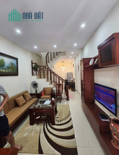 Bán nhà dân xây ngõ 445 Lạc Long Quân phân lô, ô tô, ở ngay 50m giá 6.95 tỷ