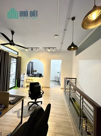 Bán biệt thự đường Hoàng Hoa Thám, PC Mỹ, 8x14, hẻm 8M, thông, sổ vuông, 16.x tỷ