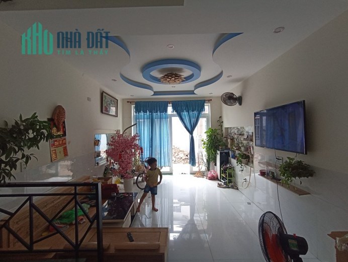 CẨM LỆ-BÁN NHÀ KIỆT NGUYỄN NHÀN-71M2-2T-NGANG HƠN 4M-NHỈNH 2 TỶ-0905891799