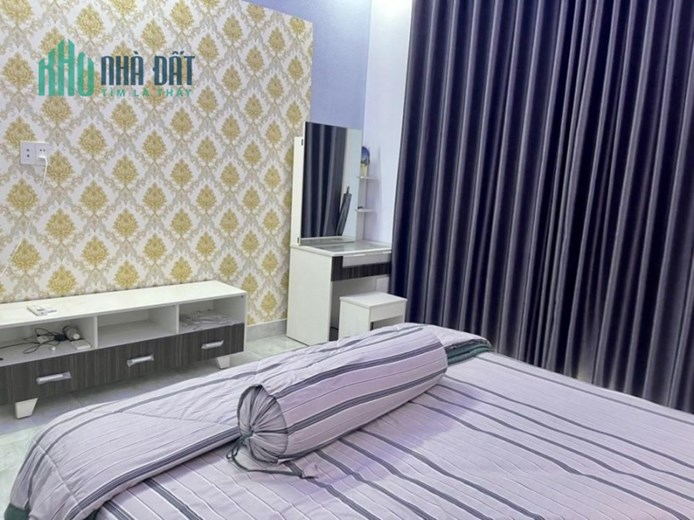 Bán nhà HXH Lạc Long Quân - Quận Tân Bình - 4Tầng - 60m2 - Chỉ Nhỉnh 6Tỷ.